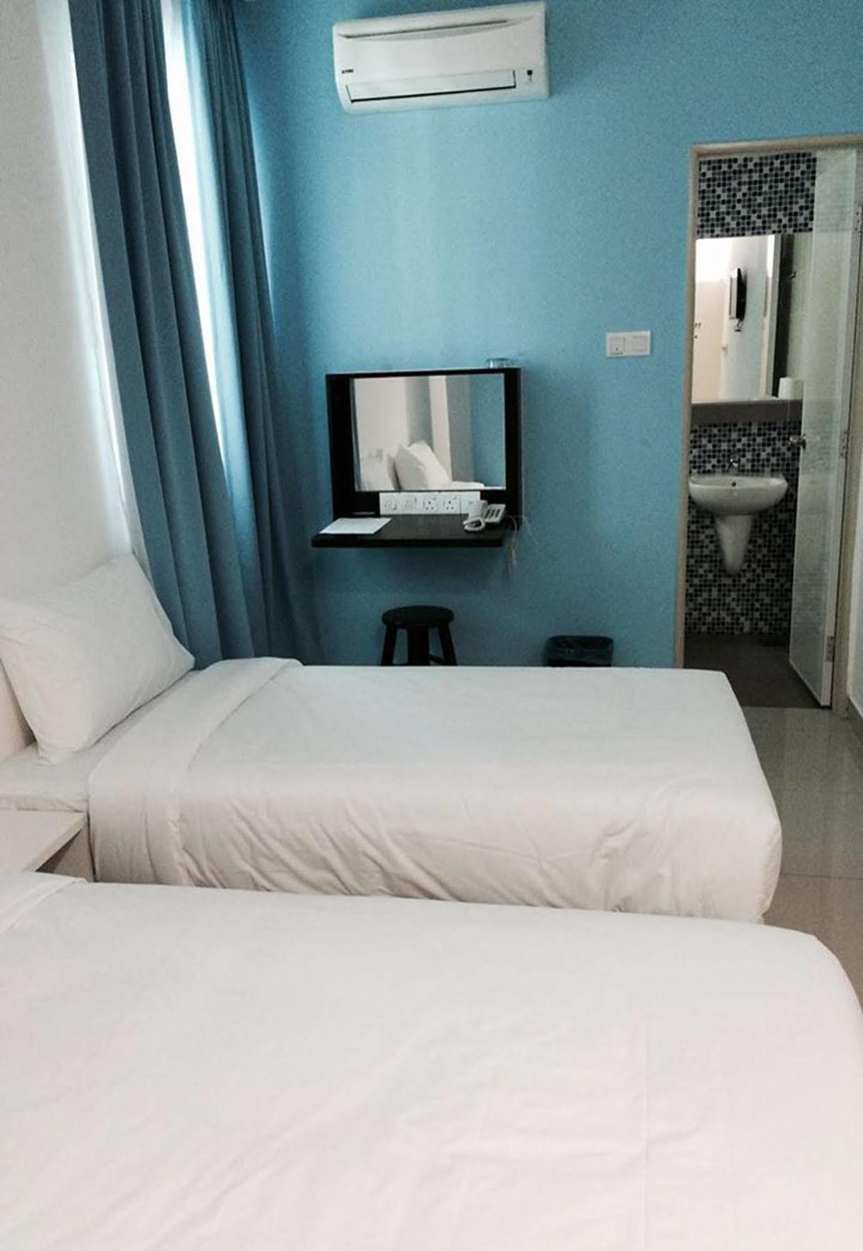 Yy48 Hotel 2 Mins Walk From Masjid Jamek Lrt Station Kuala Lumpur Zewnętrze zdjęcie